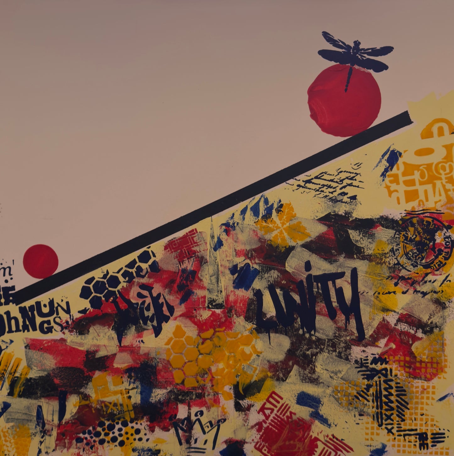 Fragile Gravity - 70x70x2cm