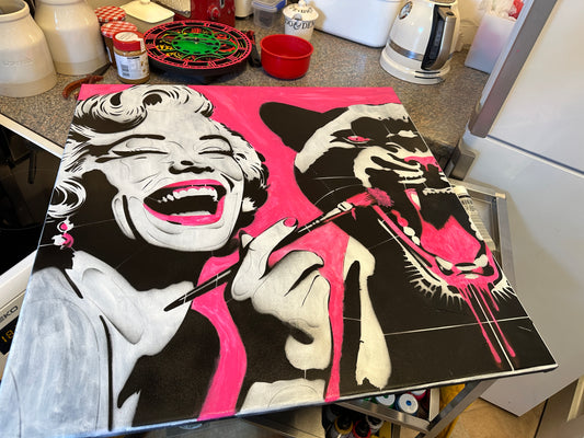 Marilyn - A Touch of Pink